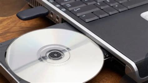 Unlock the Secrets: Learn How to Easily Open the CD Drive on your HP.